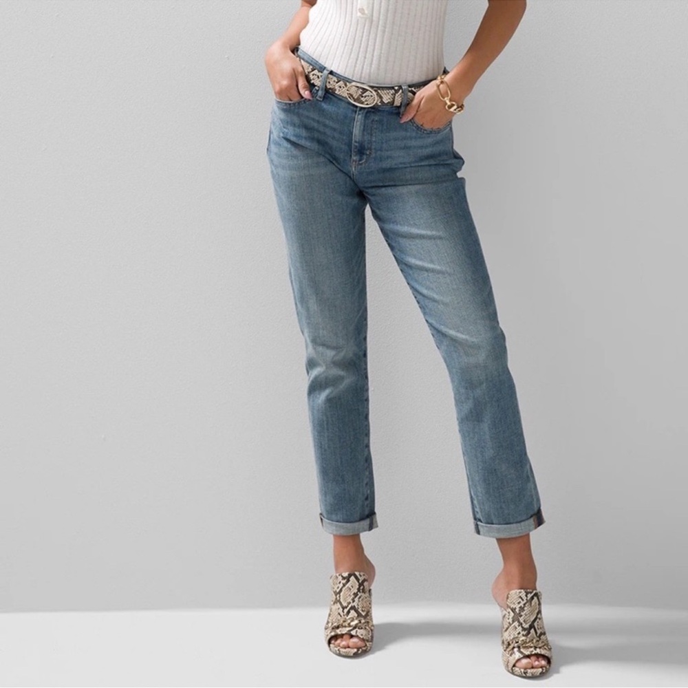 White House Black Market mid rise girlfriend Women's Jeans size 4